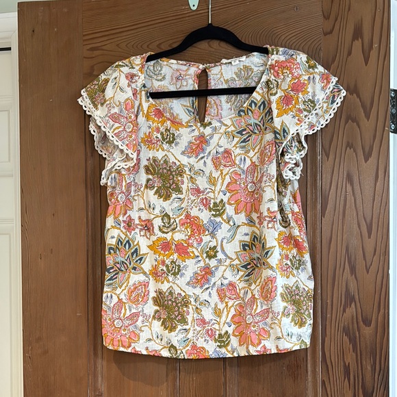 Christian Siriano Tops - Christian Siriano Cap Sleeve Ruffled Blouse in Pink and Orange